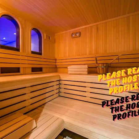Luxurioeses Mit Pool & Jacuzzi *